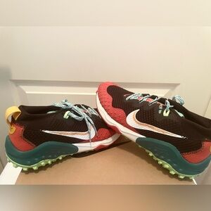 Nike Wildhorse 7 Trail Running Shoes- Women’s Size 6